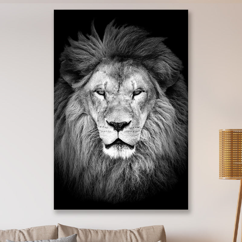 Leeuw met lange manen zwart wit