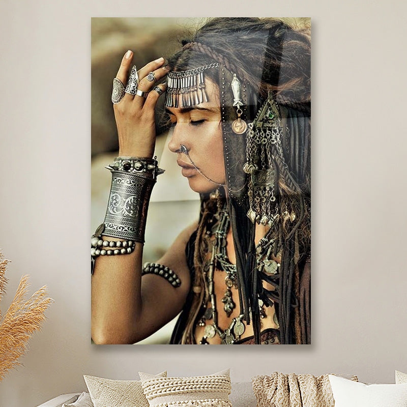 Vrouw met sieraden